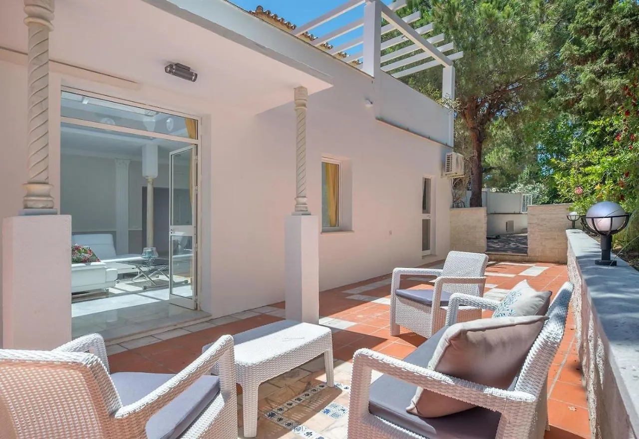 Villa Domus Vesta Μαρμπέλλα