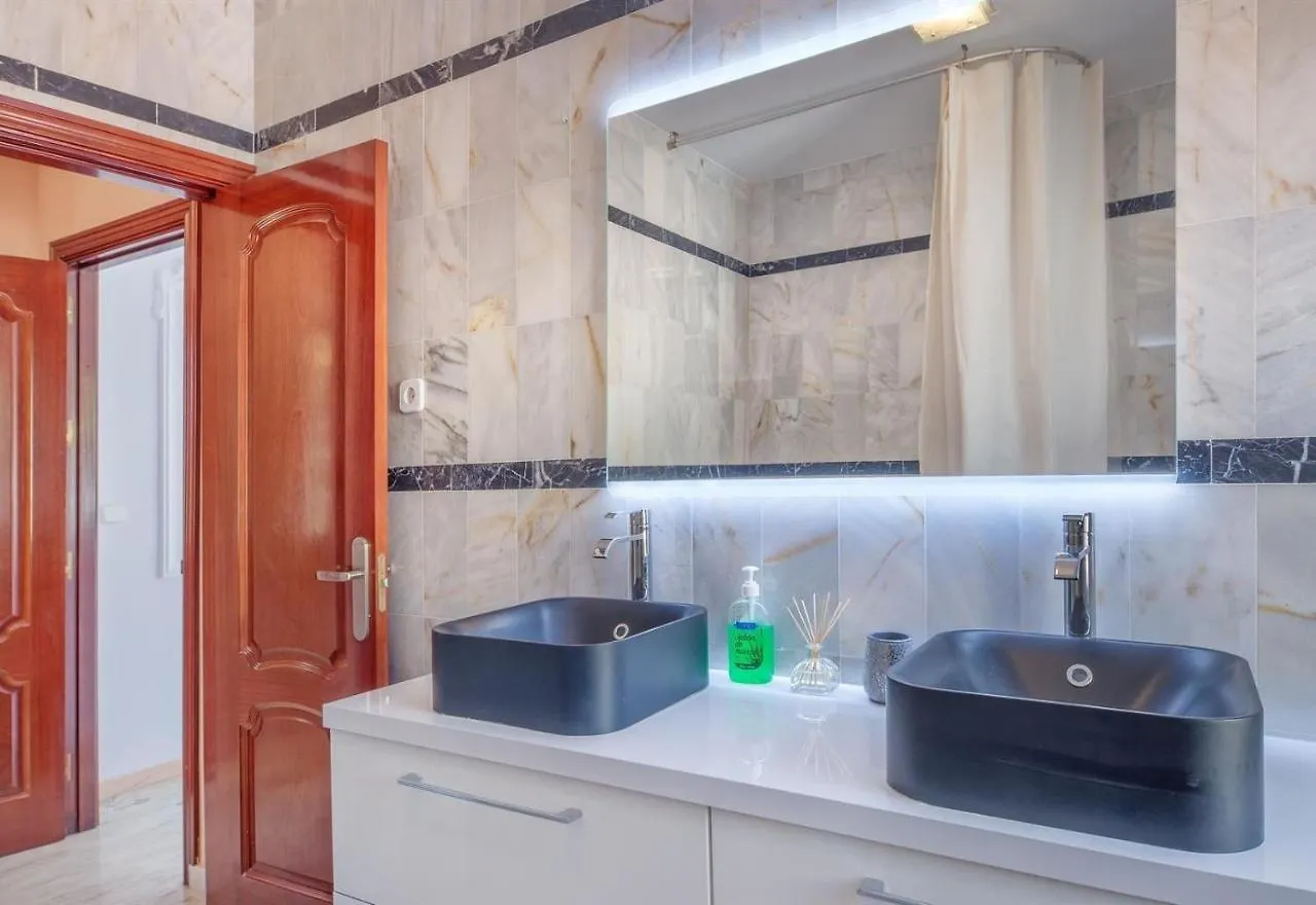 Villa Domus Vesta Marbella 0*,  Spain